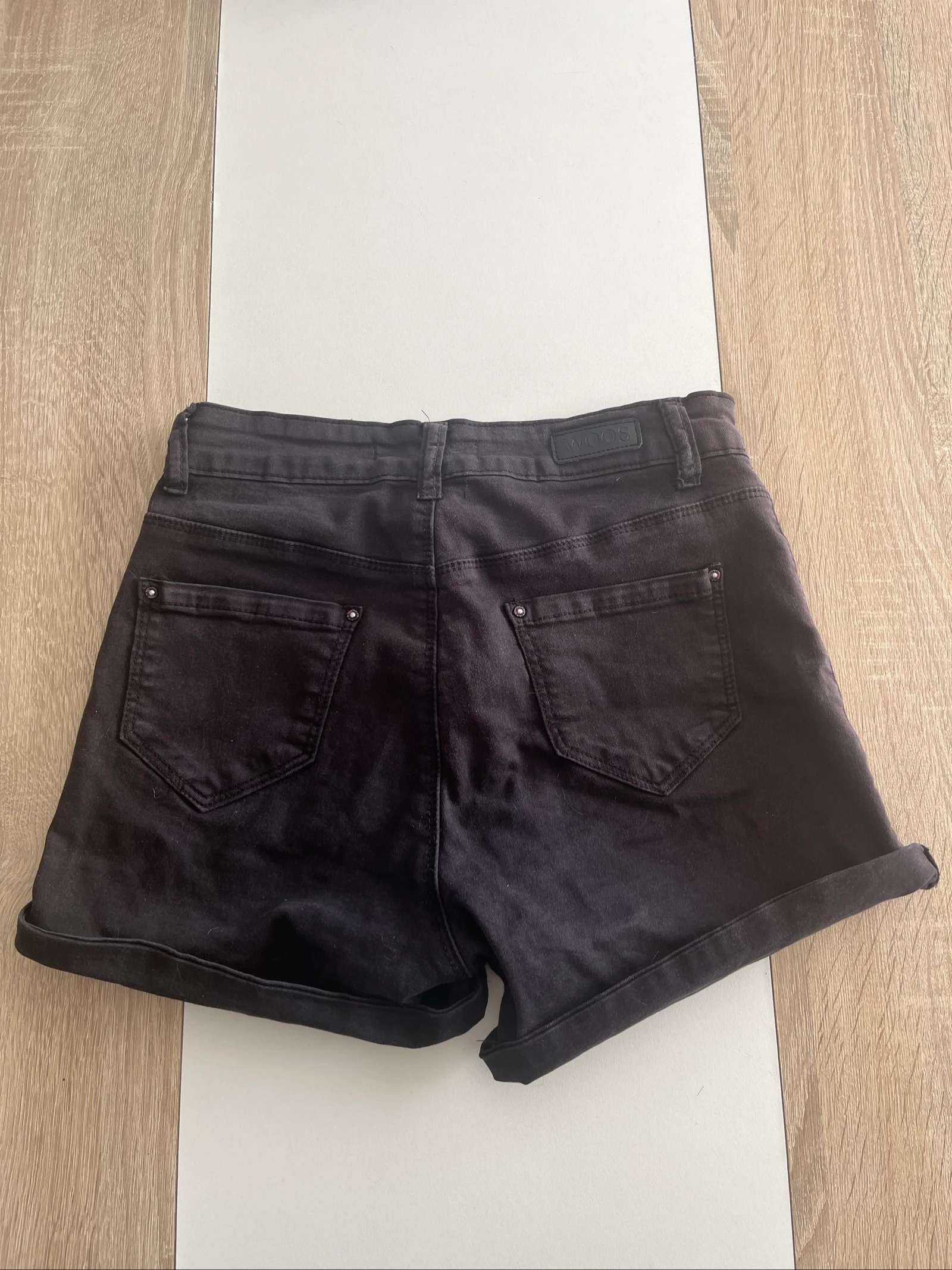 Short de mezclilla negro, mujer – photo 2